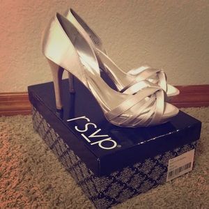rsvp Silver satin heels